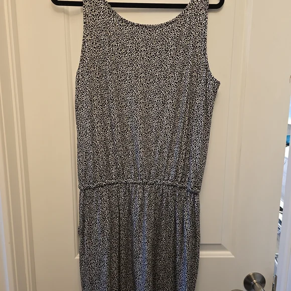 Miik - Red, Pink, Blk & Blk Dot Sleeveless Bamboo Mini Dresses With Pockets - Picture 11 of 13